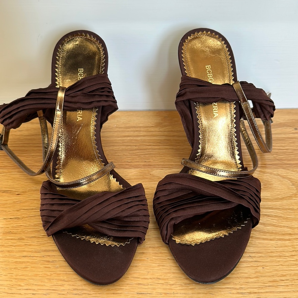 BCBG MaxAzria sandals, brand new. Size 8 (38)